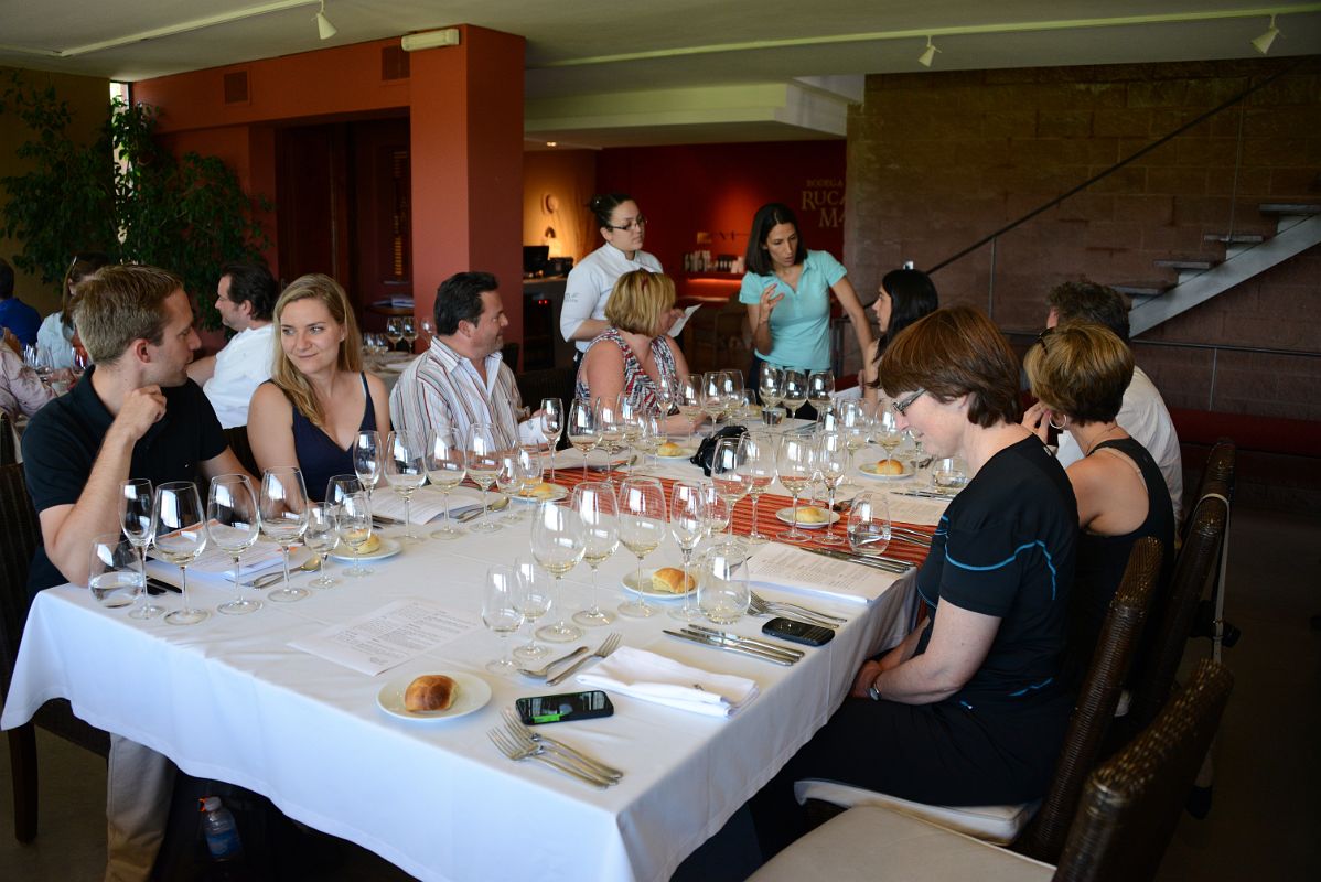 09-03 Lunch Time At Bodega Ruca Malen Lujan de Cuyo Wine Tour Near Mendoza